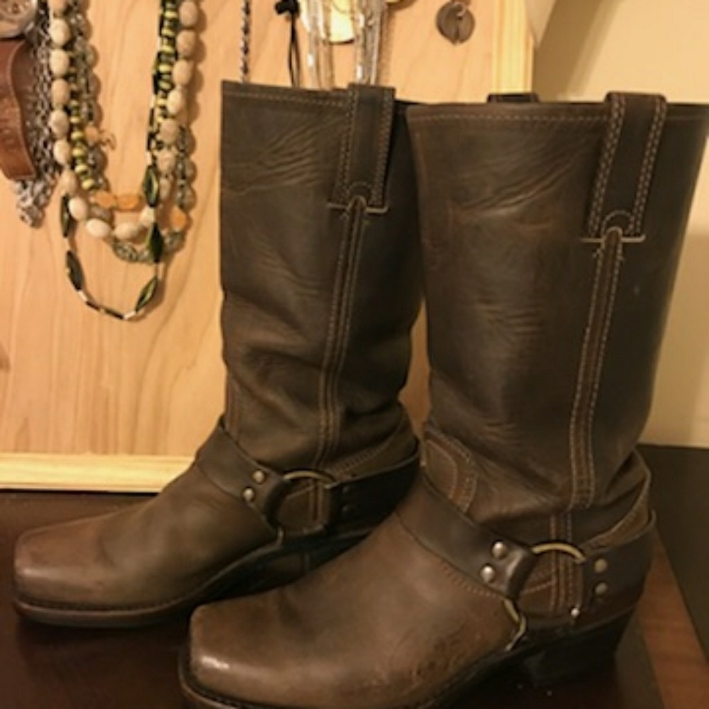 💥SOLD💥Frye Harness Boots Size 7 - Picture 6 of 7